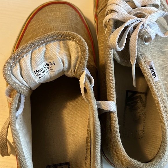 Vans Skate Shoe - Picture 7 of 8